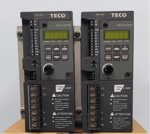 TECO S310-2P5-H1BCD 0,4KW 1 FAZ 